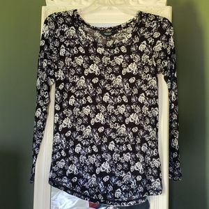 Simply Vera Vera Wang XS long sleeve floral shirt